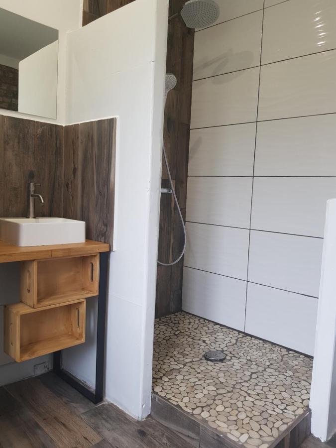 Chambres D'Hotes Et Gite De La Vieille Ecluse カン エクステリア 写真