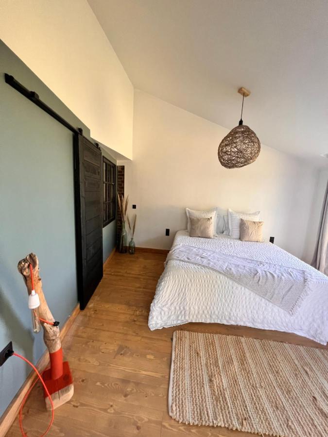 Chambres D'Hotes Et Gite De La Vieille Ecluse カン エクステリア 写真